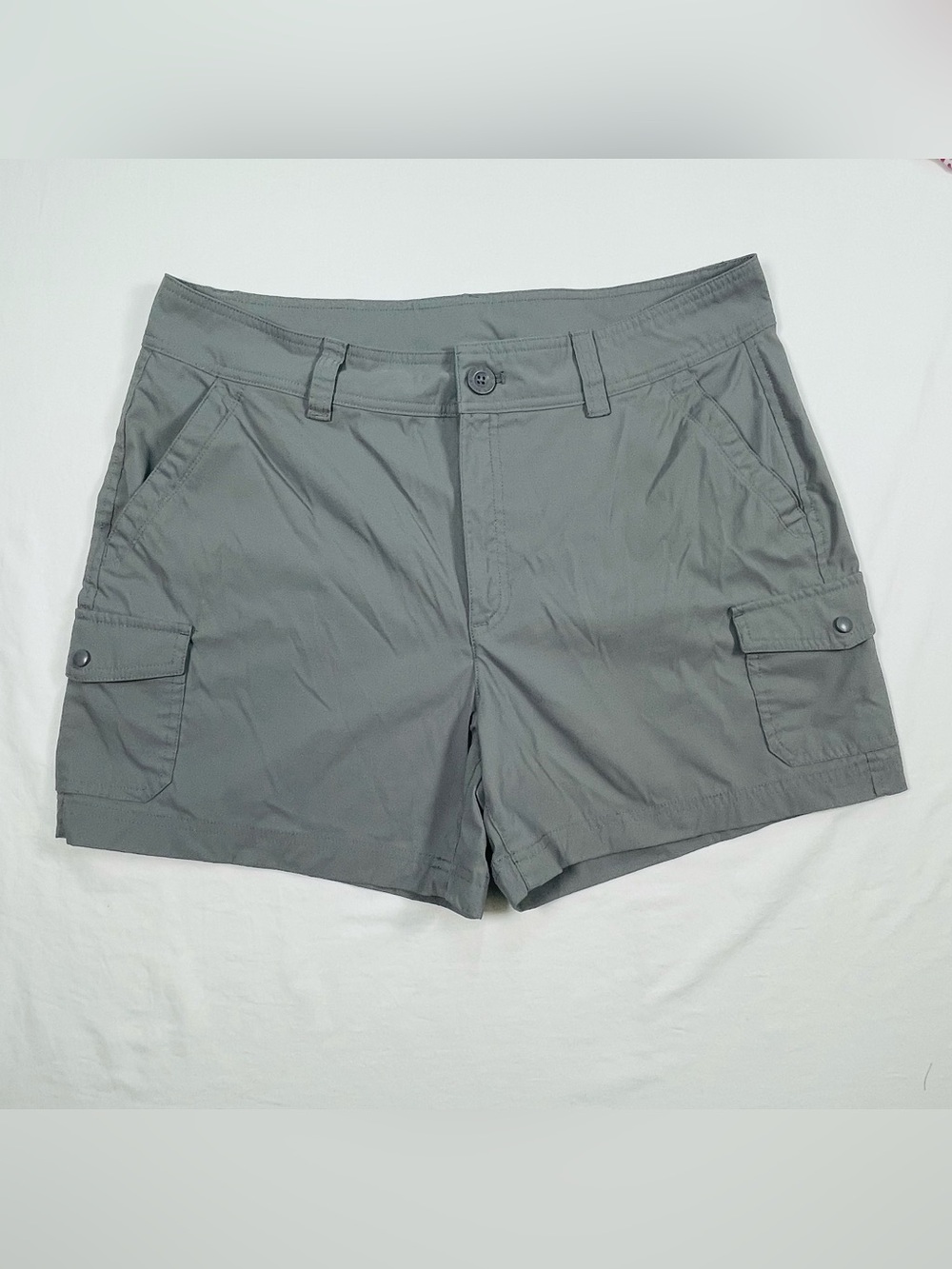Eddie Bauer Women’s Gray Cargo Shorts with Utility Pockets - Casual Performance